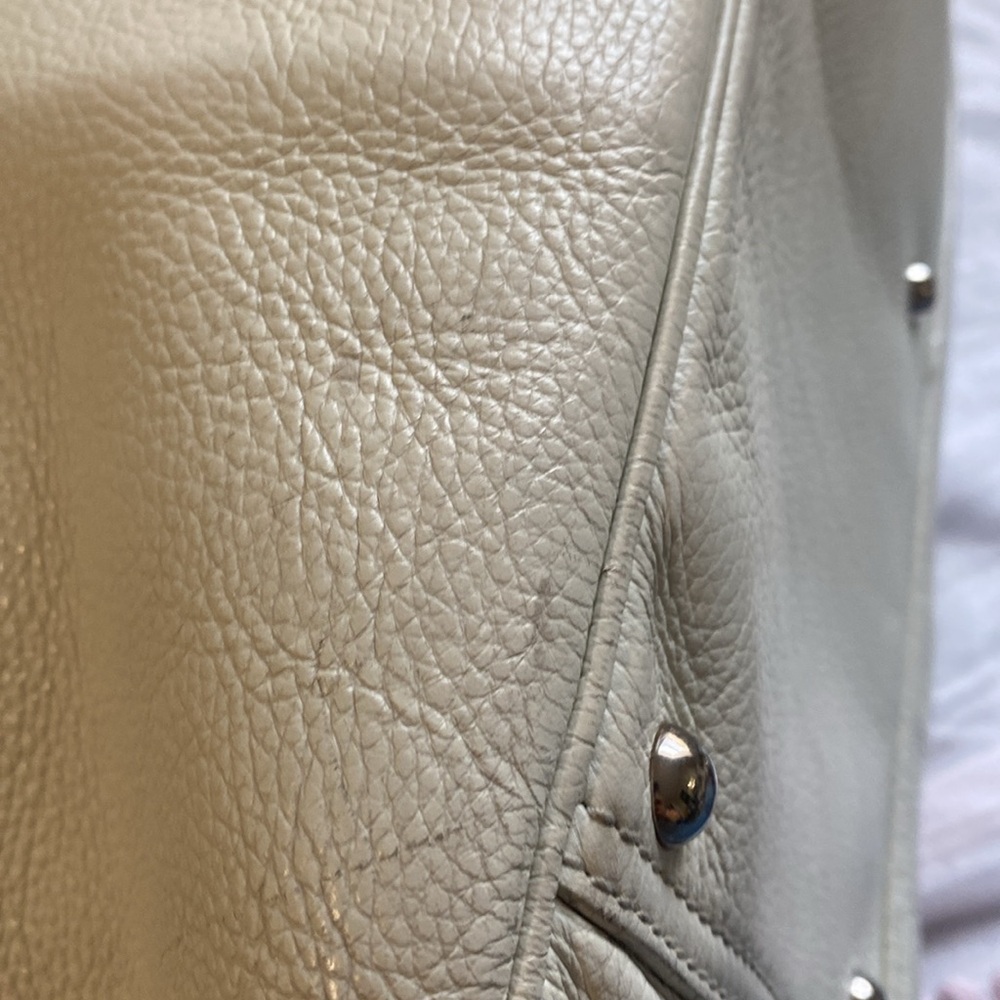 YVES SAINT LAURENT White Pebbled Leather Large Obi Bowler Bag w/ Zippered Pouch - Picture 10 of 16